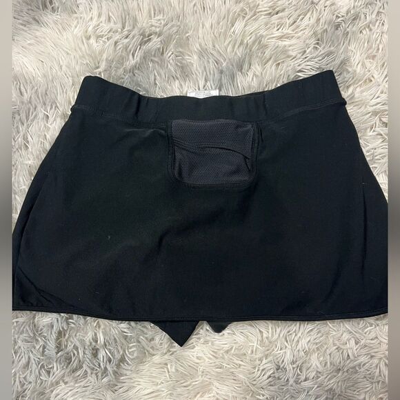 Nike Skort Small​ - Picture 2 of 4